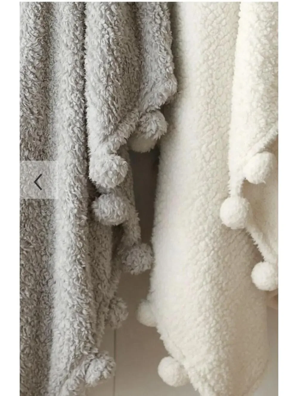 Pottery Barn Cozy Pom Pom Throw - 50x60 IN - Color White NEW